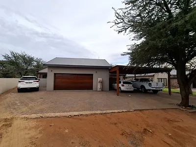 5 Bedroom House For Sale in Kathu - rJhL.webp
