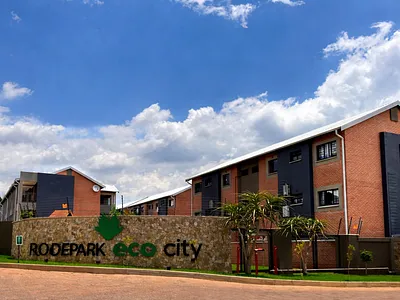 3 Bedroom Apartment For Sale in Pretoria - Yizf.webp
