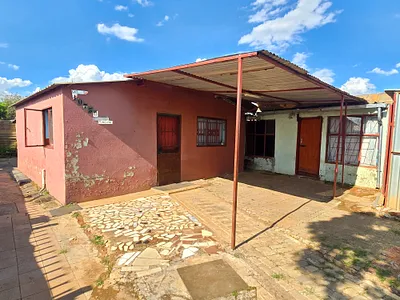 2 Bedroom House For Sale in Soshanguve - trlh.webp
