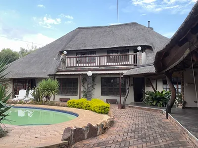 4 Bedroom House For Sale in Bronkhorstspruit - img