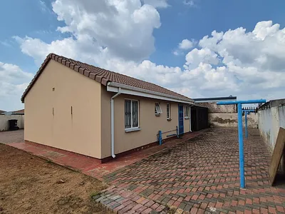 3 Bedroom House For Sale in Benoni - sVPC.webp