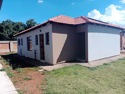 3 Bedroom House For Sale in Springs - 9jsM.webp