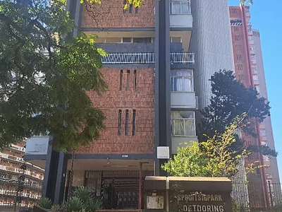1 Bedroom Apartment For Sale in Pretoria - Z0vE.webp