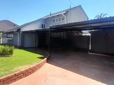 3 Bedroom House For Sale in Pretoria - Om11.webp