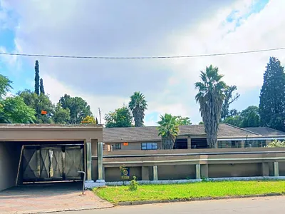 4 Bedroom House For Sale in Vereeniging - Sjyd.webp