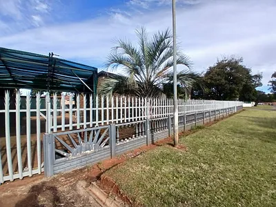 4 Bedroom House For Sale in Carletonville - SFxQ.webp