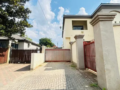 12 Bedroom House For Sale in Pretoria - simV.webp