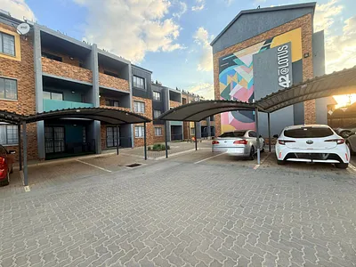 2 Bedroom Apartment For Sale in Pretoria - xqIp.webp
