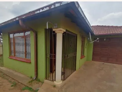 3 Bedroom House For Sale in Pretoria - 7aHb.webp