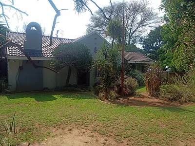 3 Bedroom House For Sale in Springs - 9Aey.webp