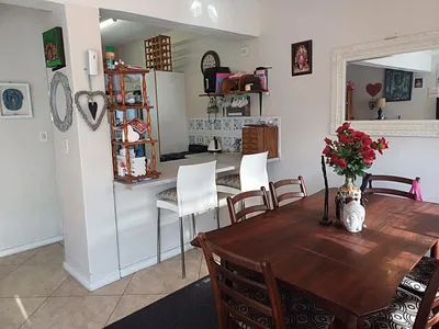 3 Bedroom Townhouse To Rent in East London - ToDi.webp