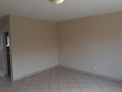1 Bedroom Apartment To Rent in Johannesburg - tXQM.webp