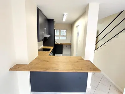 2 Bedroom Apartment To Rent in Cape Town - TWaD.webp