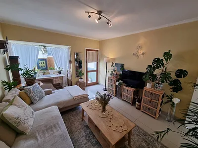 1 Bedroom Apartment To Rent in Cape Town - img