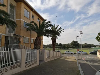 2 Bedroom Apartment To Rent in Cape Town - 7VeN.webp
