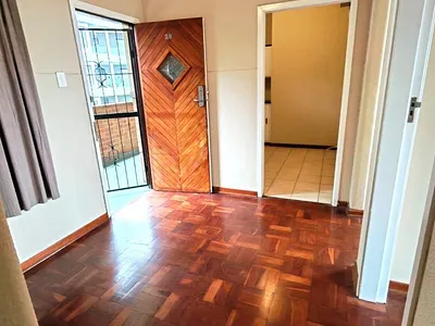 1 Bedroom Apartment To Rent in Durban - eTgK.webp