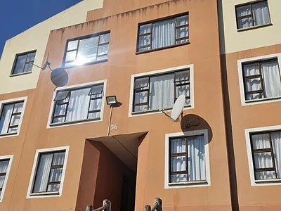 2 Bedroom Apartment To Rent in East London - rxdw.webp