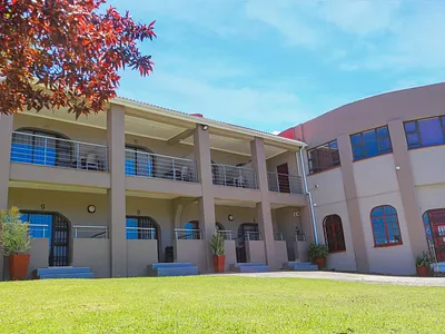 1 Bedroom Apartment To Rent in East London - jqMf.webp