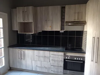 2 Bedroom Apartment To Rent in East London - 5e6C.webp