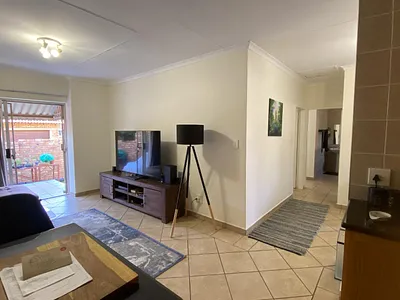 2 Bedroom Townhouse For Sale in Centurion - img