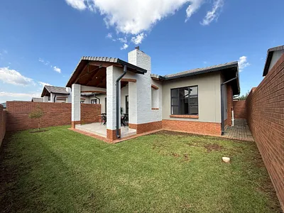 3 Bedroom Townhouse For Sale in Pretoria - JKMP.webp