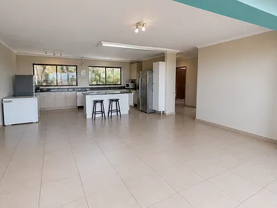 8 Bedroom House For Sale in Durban - Up0S.webp