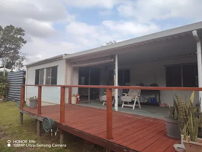 1 Bedroom Townhouse For Sale in Queensburgh - img