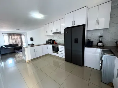 2 Bedroom Apartment For Sale in Durban - qjax.webp