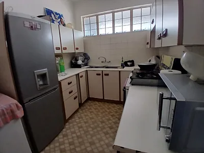 1.5 Bedroom Apartment For Sale in Durban - Y2J4.webp