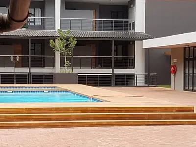 2 Bedroom Apartment For Sale in Umhlanga - OUGn.webp