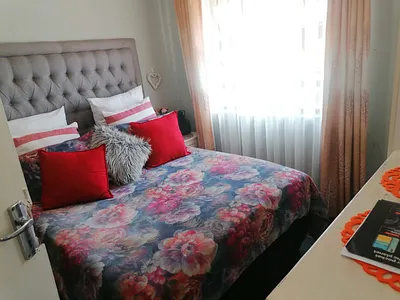 4 Bedroom House For Sale in Durban - knEV.webp