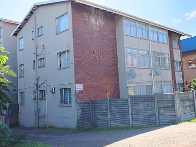 2 Bedroom Apartment For Sale in Amanzimtoti - Jbf9.webp