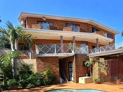 4 Bedroom House For Sale in Umhlanga - 4ioL.webp