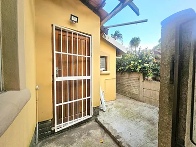 1 Bedroom Apartment To Rent in Durban - CGIl.webp