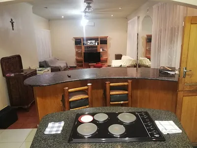 3 Bedroom House To Rent in Durban - CH6N.webp
