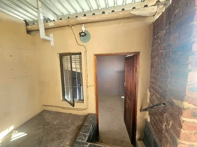1 Bedroom Apartment To Rent in Durban - qOmM.webp