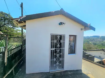 1 Bedroom Apartment To Rent in Durban - img