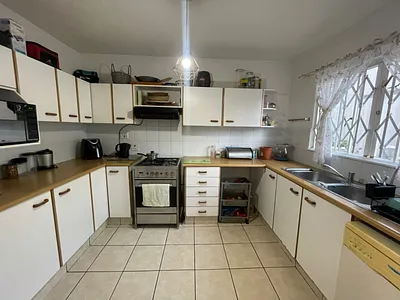3 Bedroom Apartment For Sale in Durban - 22PW.webp