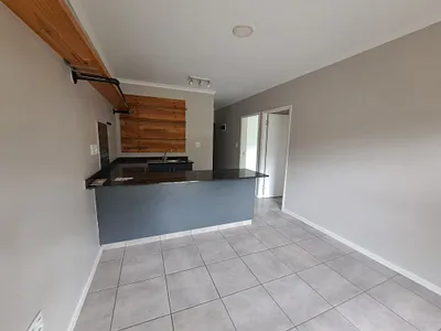 2 Bedroom Apartment For Sale in Hillcrest - Zm8I.webp