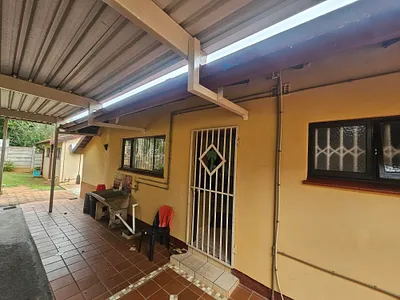 3 Bedroom House To Rent in Durban - hctd.webp