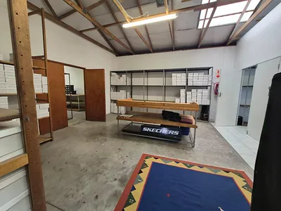Commercial Property To Rent in Cape Town - luDn.webp