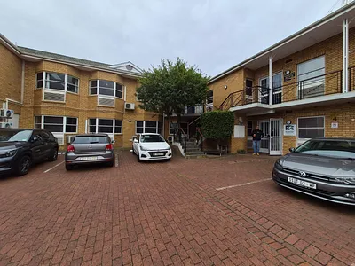 Commercial Property To Rent in Cape Town - 0d5R.webp