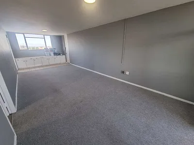 2 Bedroom Apartment To Rent in Goodwood - QulG.webp