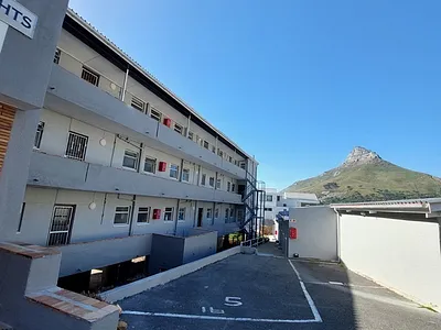 1 Bedroom Apartment To Rent in Cape Town - W6ej.webp