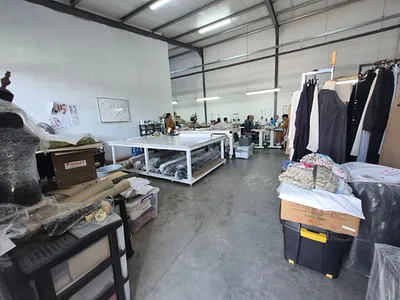 Industrial Property To Rent in Cape Town - j0Rj.webp