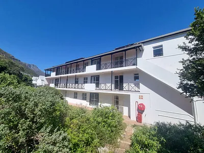 3 Bedroom Apartment To Rent in Hout Bay - qe2Q.webp