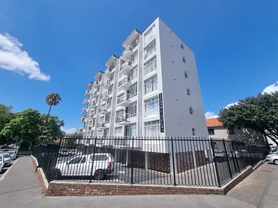 2 Bedroom Apartment To Rent in Cape Town - uGMV.webp