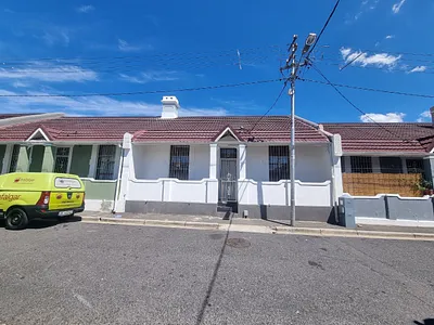3 Bedroom House To Rent in Cape Town - jYxW.webp