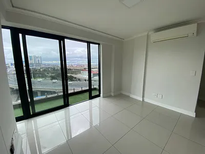 2 Bedroom Apartment For Sale in Cape Town - img