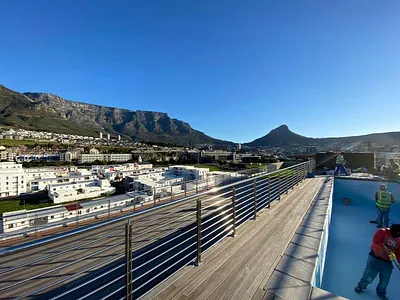 2 Bedroom Apartment For Sale in Cape Town - img